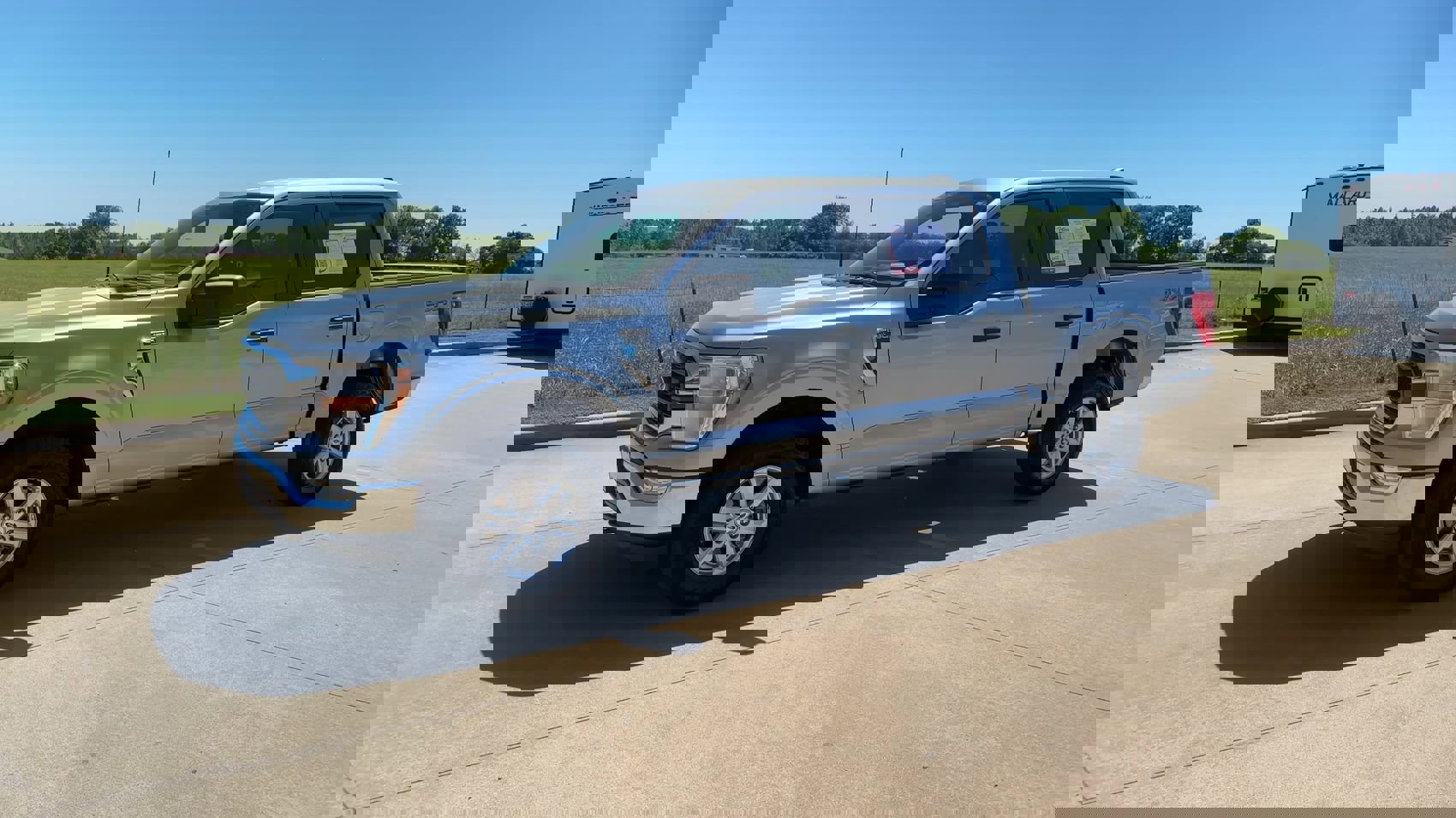 2022 Ford F-150 XLT photo 4