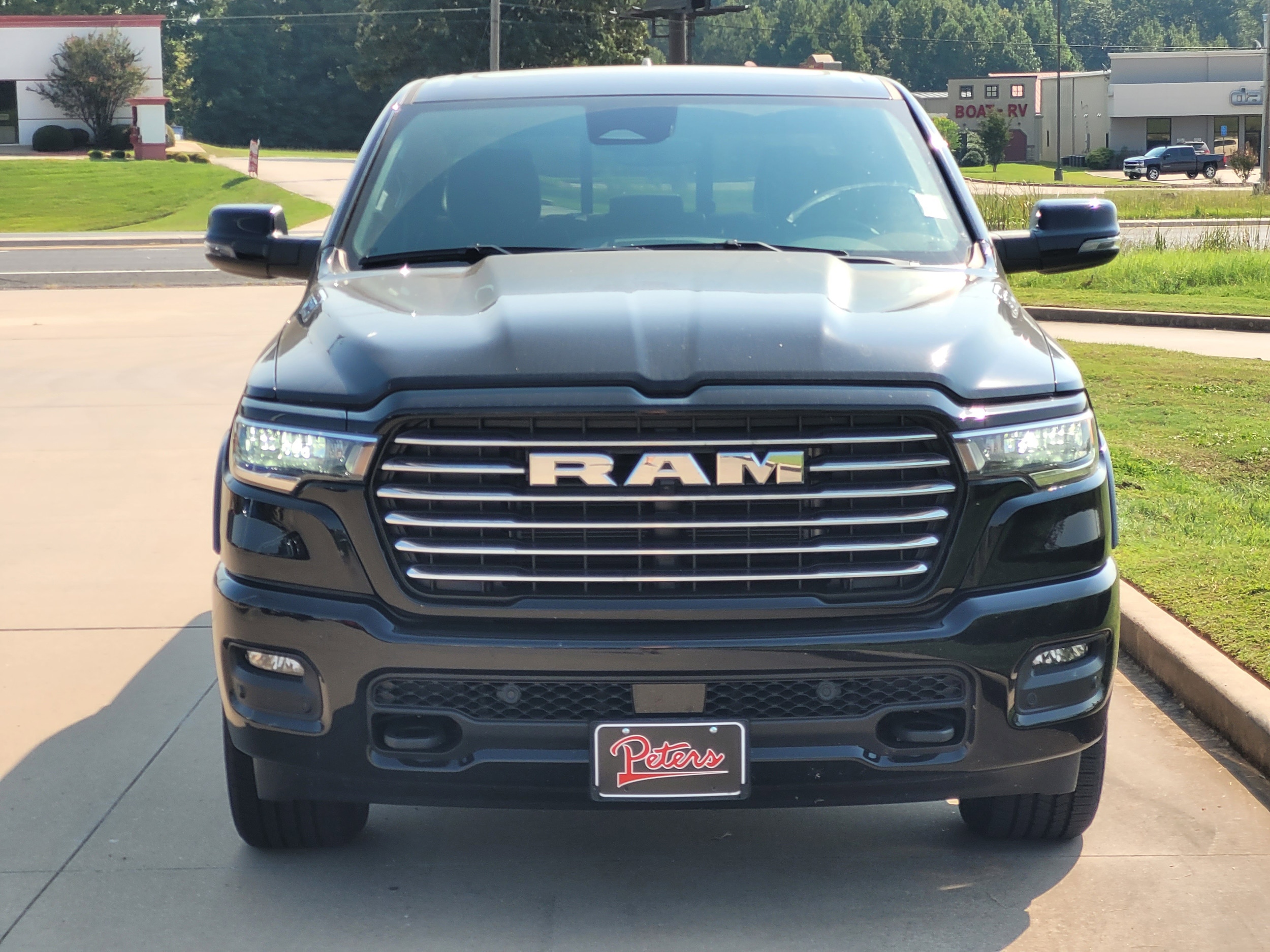 2025 Ram 1500 Laramie photo 2