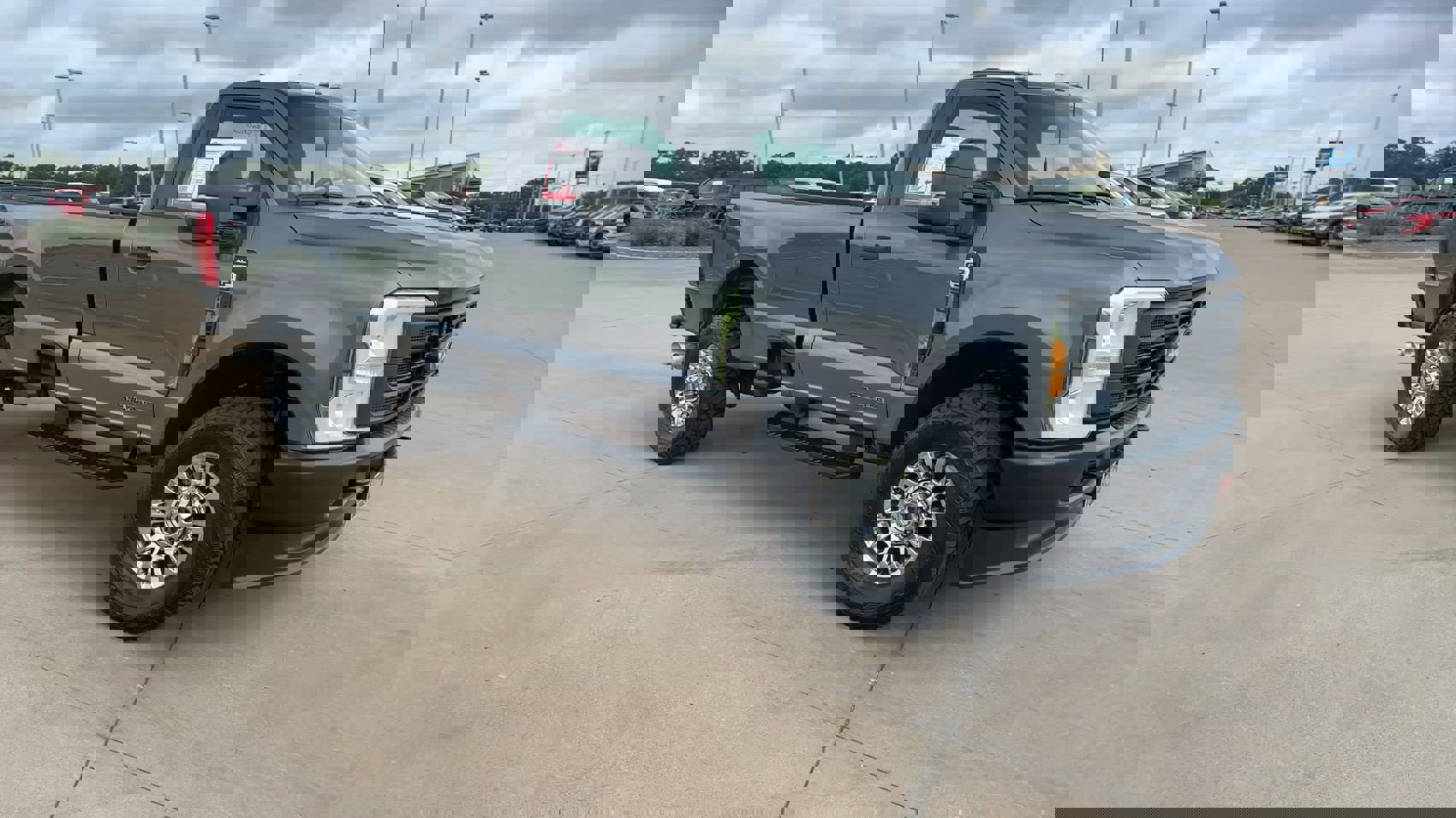 2024 Ford F-350 XL photo 3