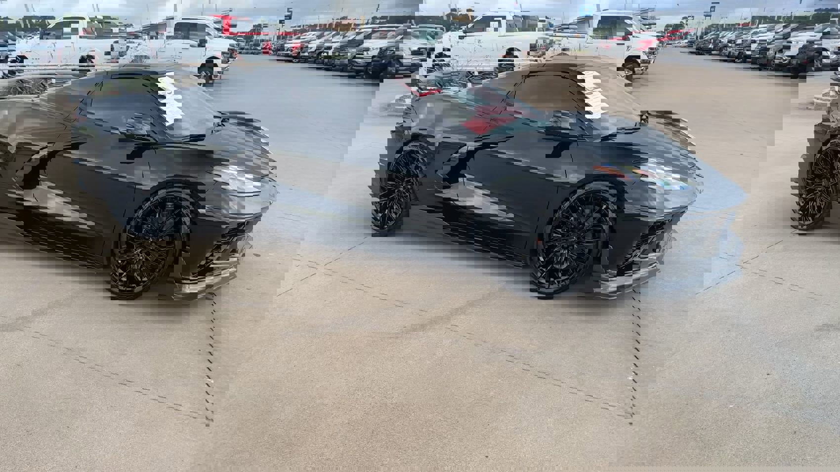 2024 Chevrolet Corvette Stingray Convertible 3LT photo 2