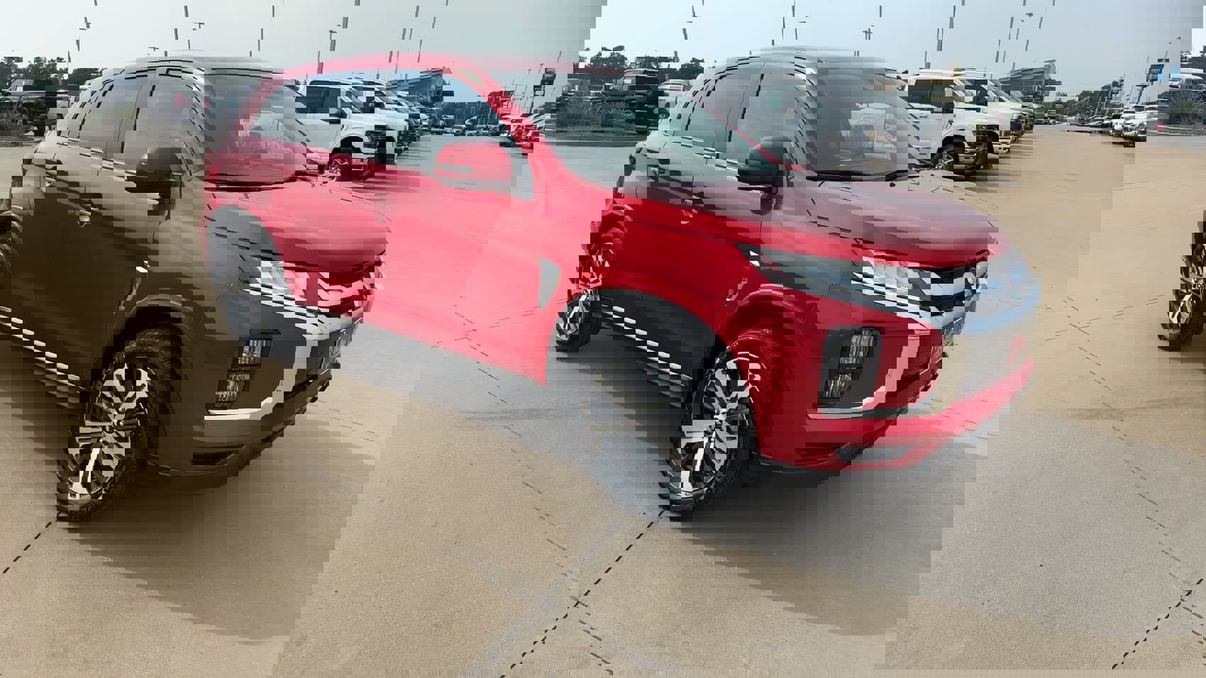2024 Mitsubishi Outlander Sport S photo 2