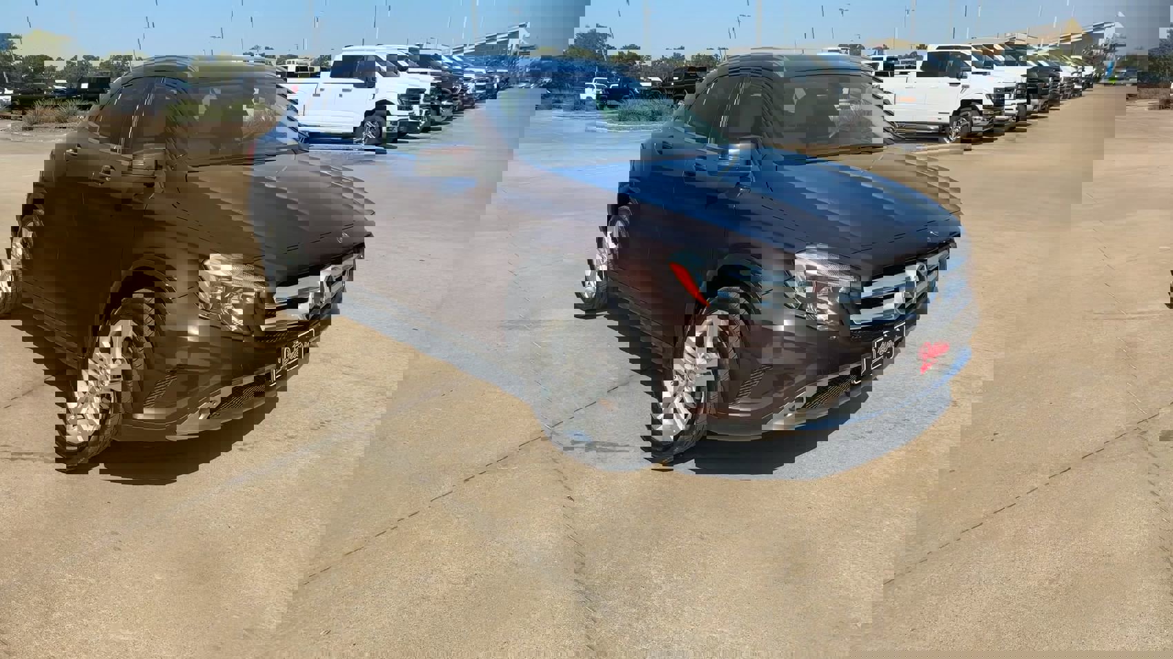 2015 Mercedes Benz GLA 250 photo 3