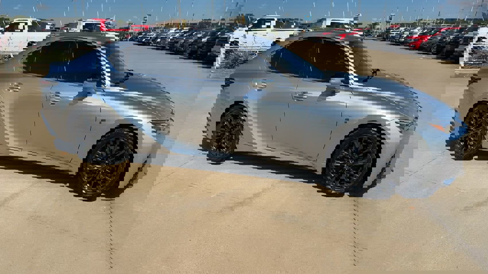 2025 Lexus IS 350 F SPORT photo 2