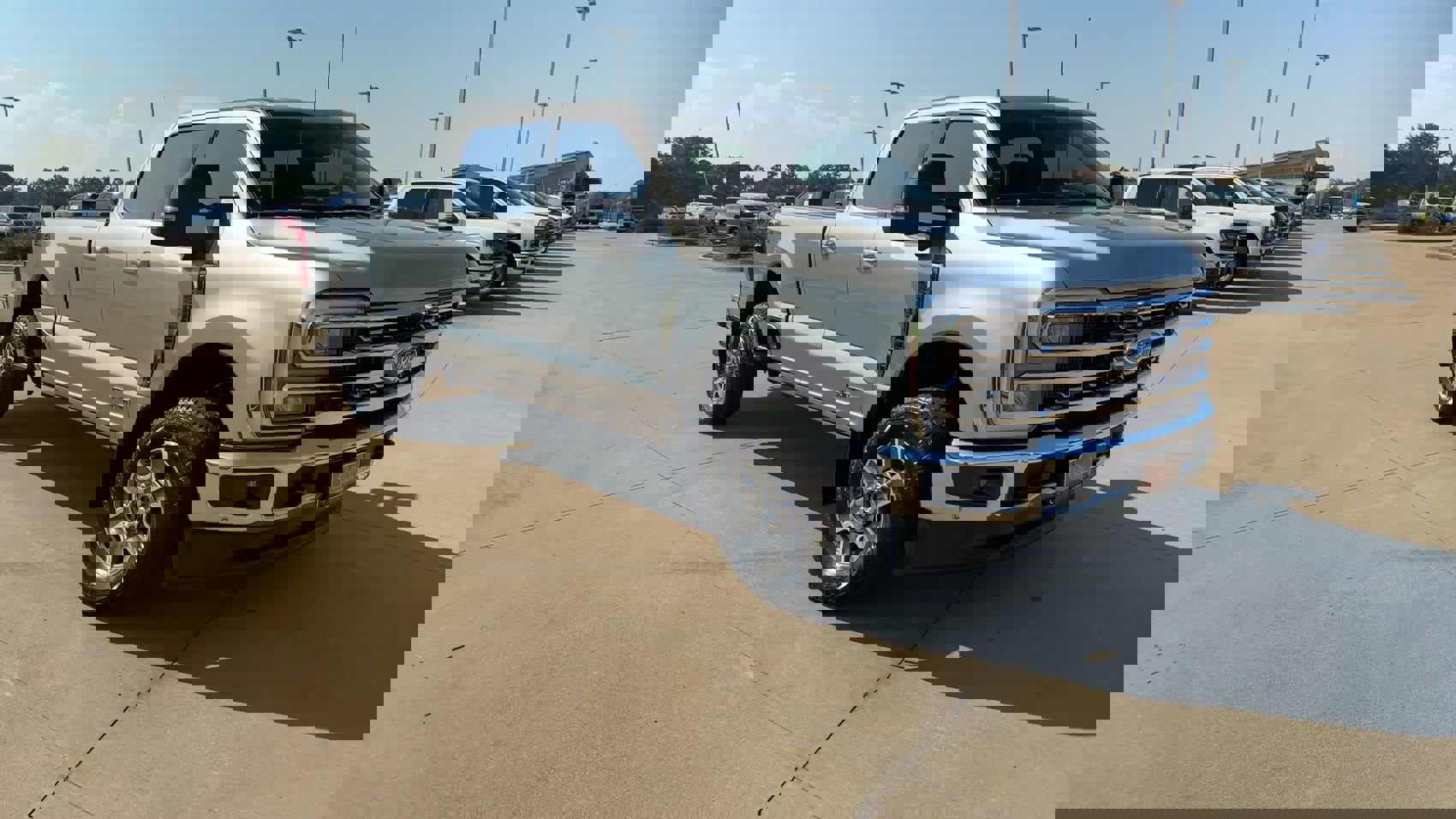 2024 Ford F-250 Lariat photo 3