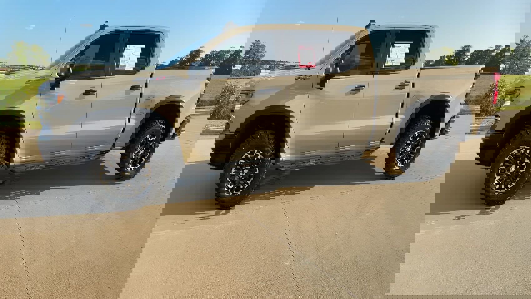 2022 Chevrolet Silverado 1500 ZR2 photo 4