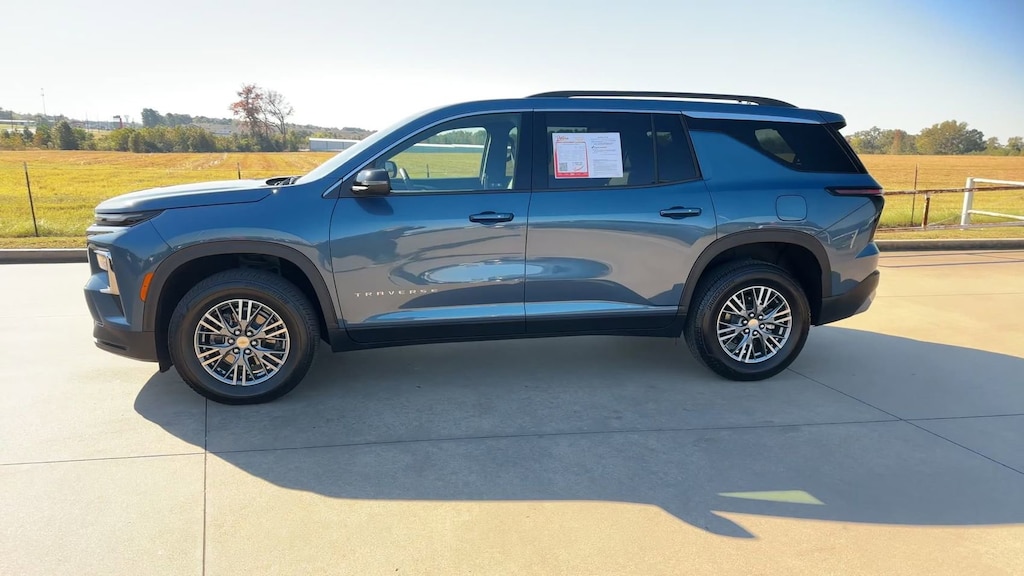Used 2025 Chevrolet Traverse FWD LT FWD LT w/1LT