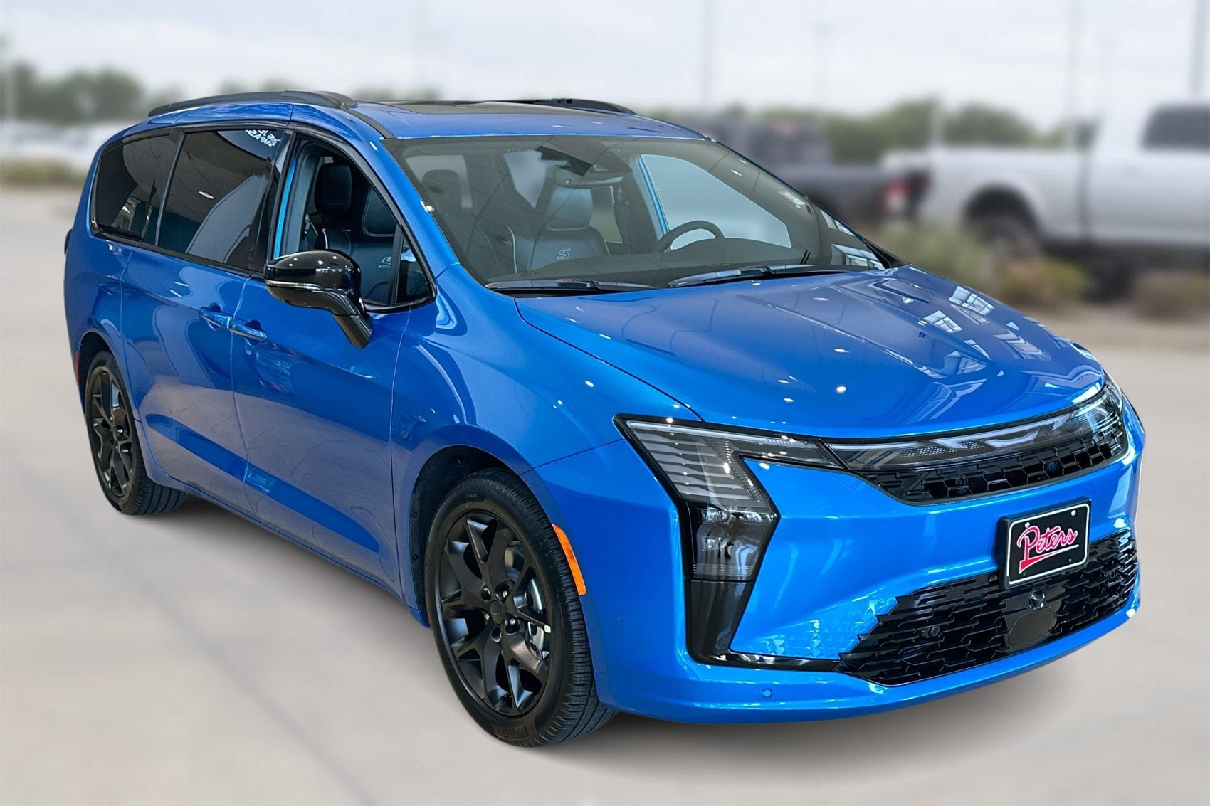 New 2027 Chrysler Pacifica Limited