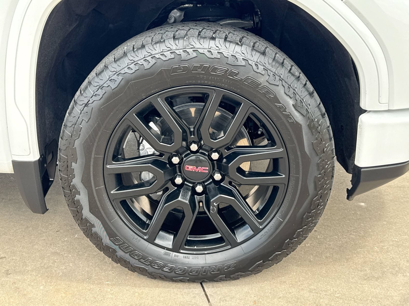 2025 GMC Sierra 1500 Elevation - Photo 10