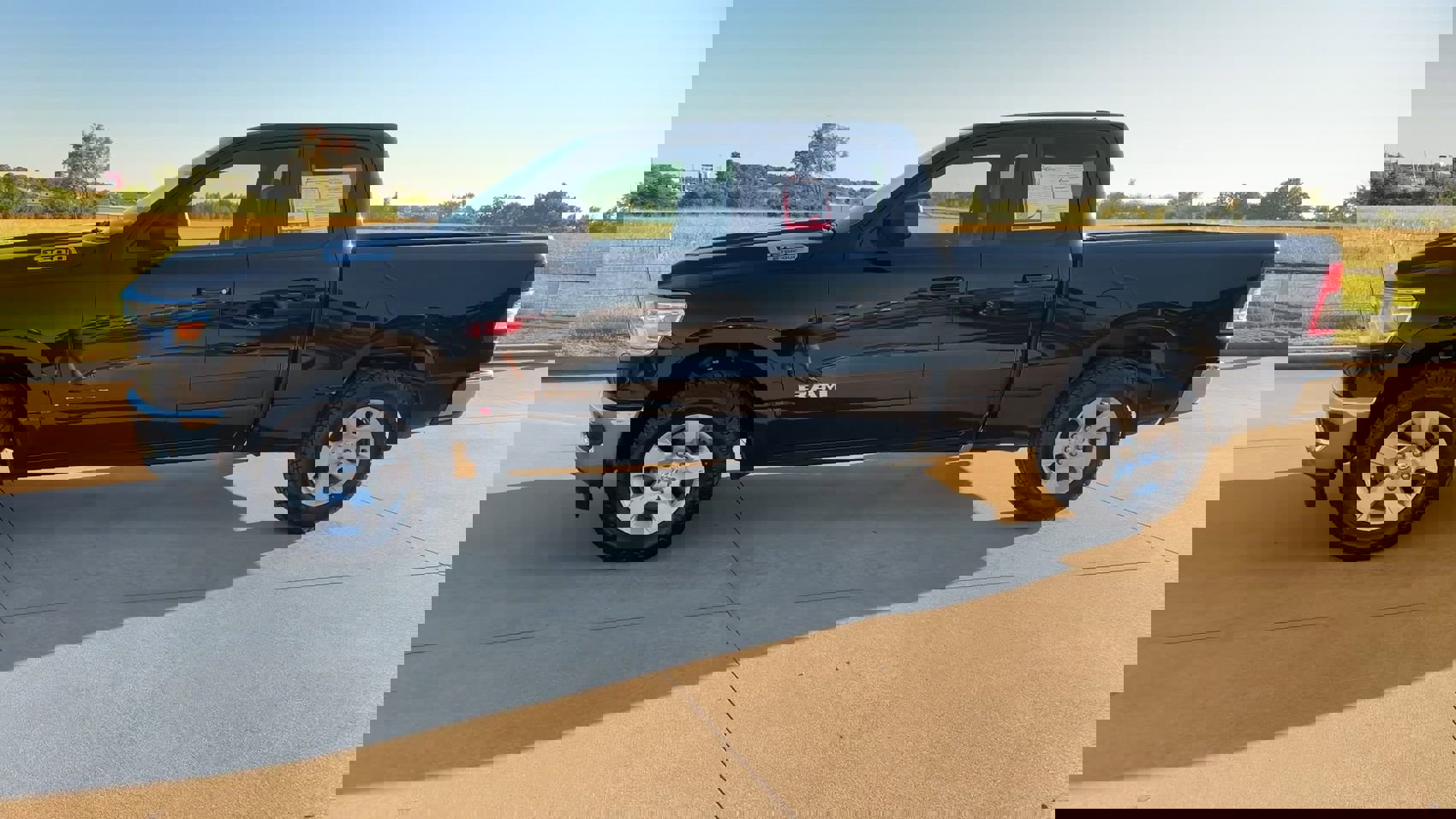 2021 Ram 1500 Big Horn photo 4