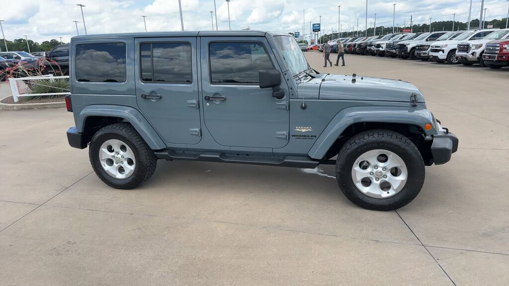 Used 2014 Jeep Wrangler Unlimited Sahara 4WD Sahara