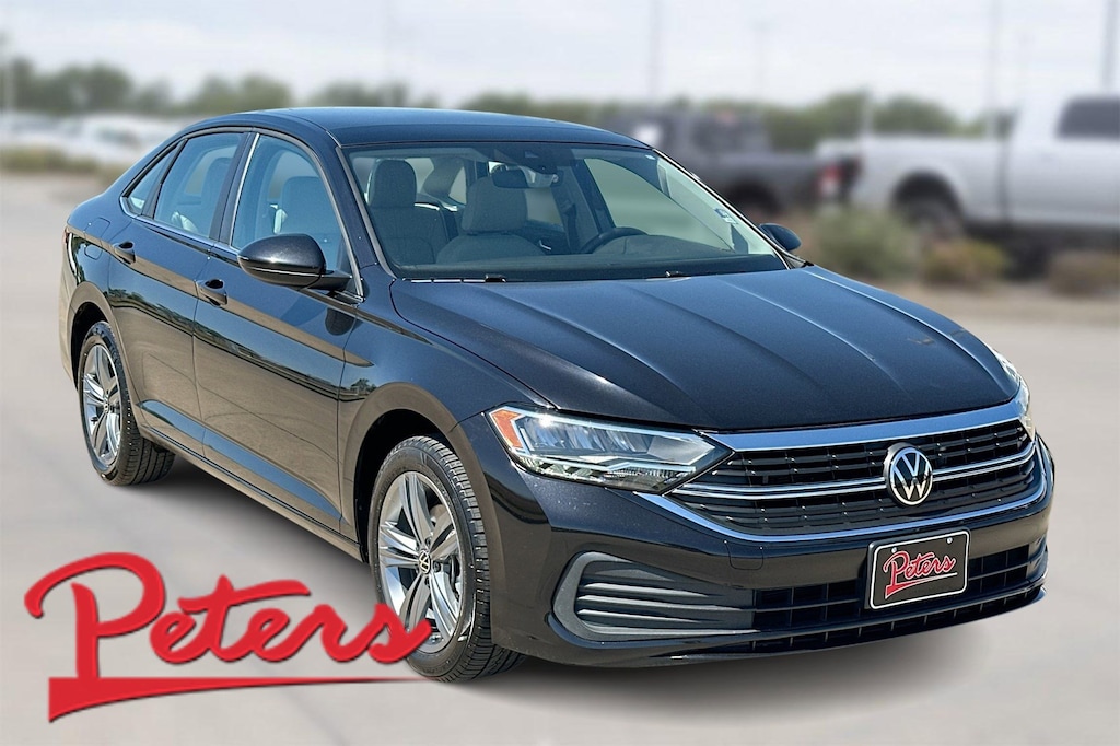 Used 2024 Volkswagen Jetta SE SE Auto