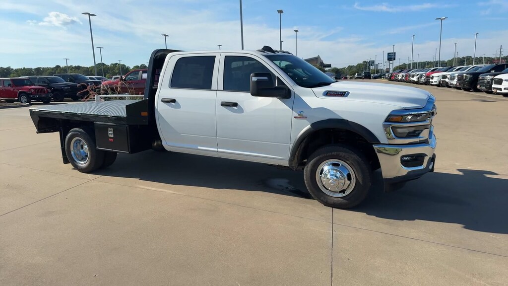 New 2026 Ram 3500 Chassis Cab Tradesman/Big Horn Pickup