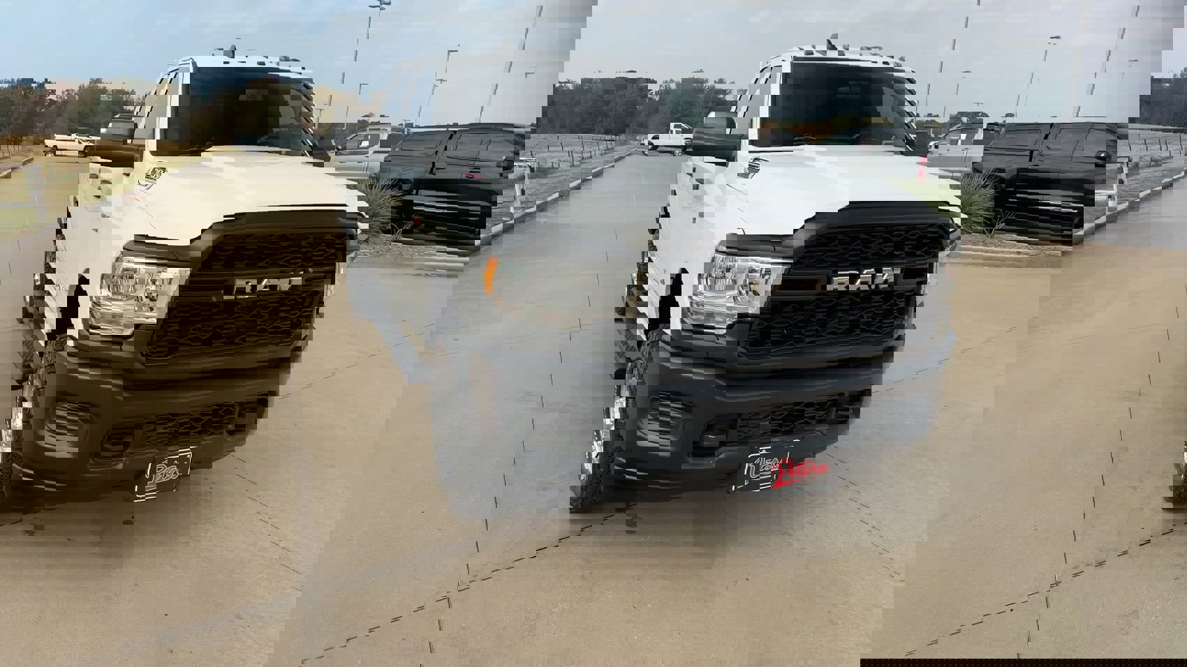 2022 Ram 2500 Tradesman photo 3