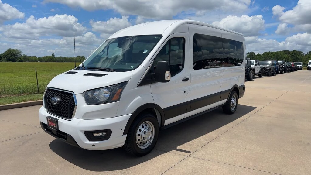 Used 2024 Ford Transit Passenger Wagon XLT T-350 148 Med Roof XLT AWD