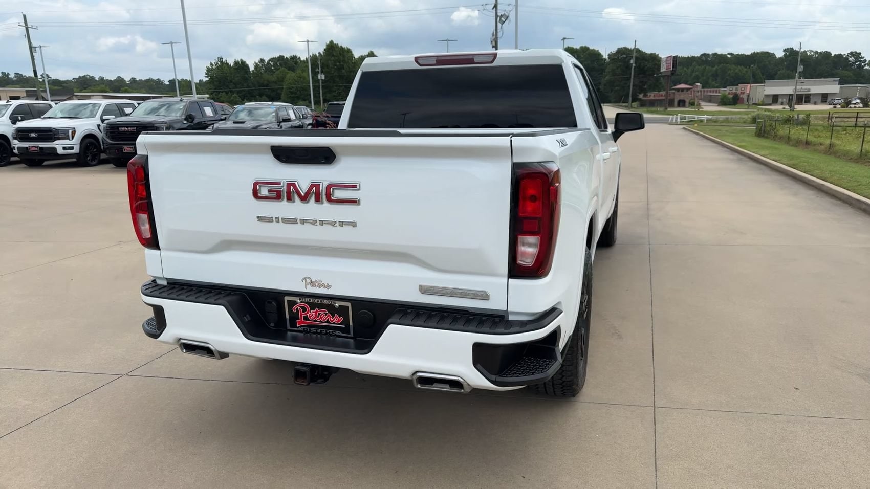2025 GMC Sierra 1500 Elevation - Photo 8
