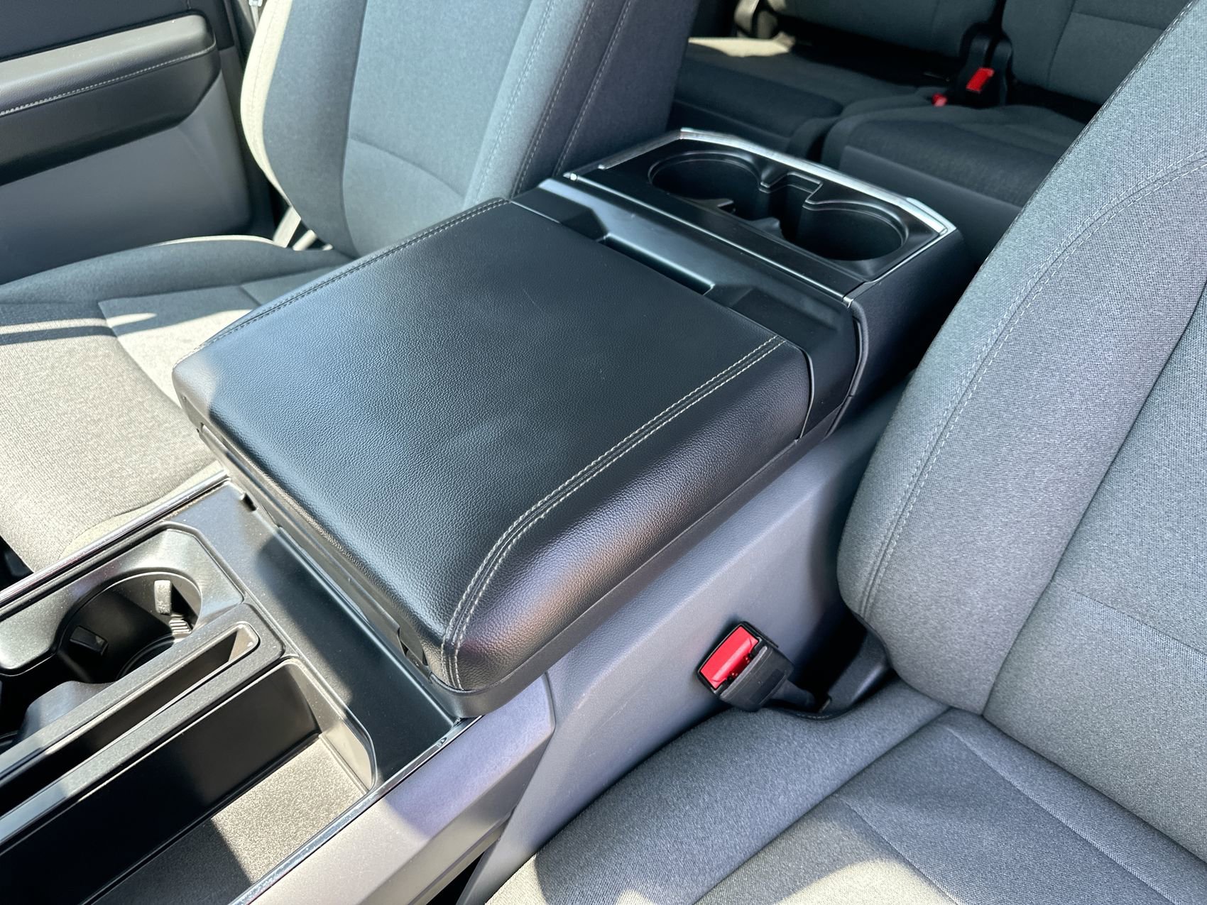 2025 Ford F-150 XLT - Photo 20