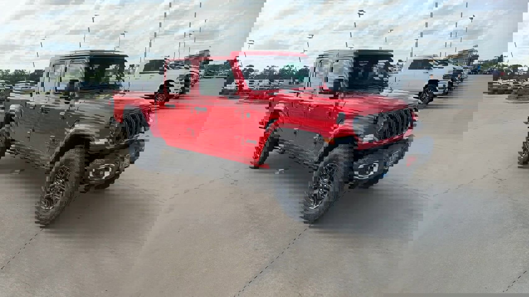 2024 Jeep Gladiator Sport photo 2