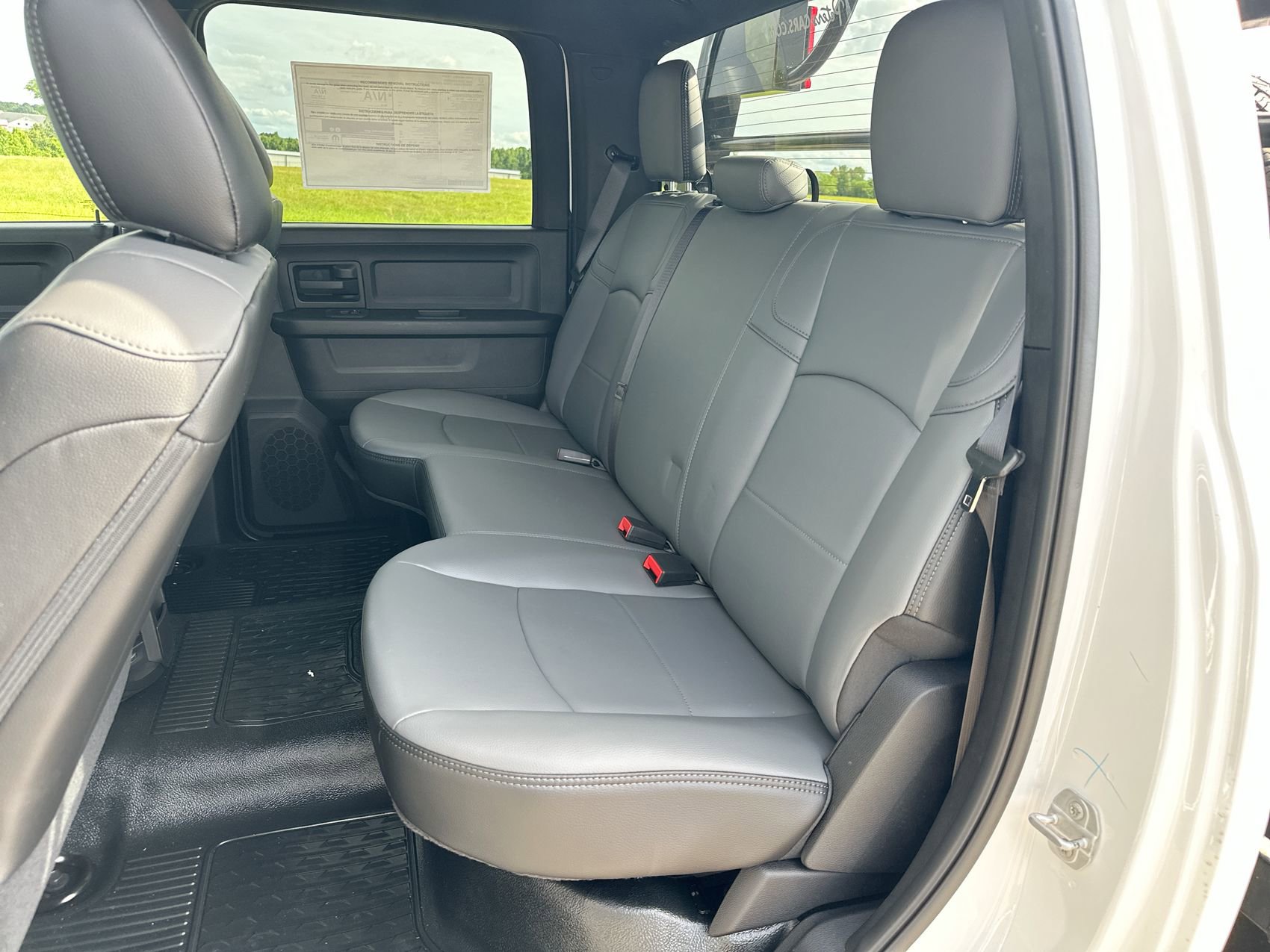 2026 RAM 3500 Chassis Tradesman - Photo 20