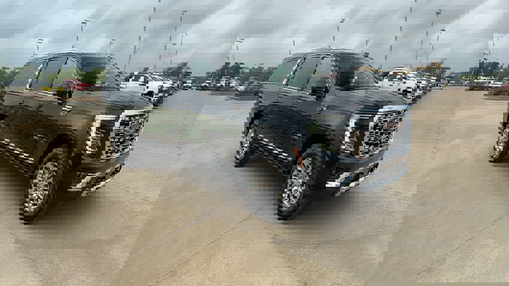 2025 Gmc Yukon XL Denali photo 2