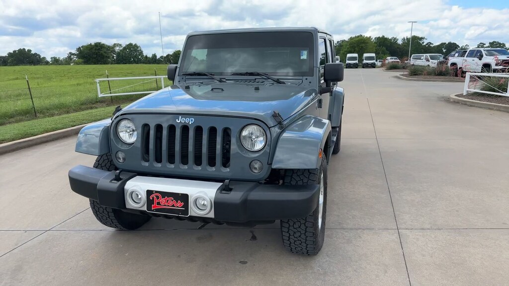 Used 2014 Jeep Wrangler Unlimited Sahara 4WD Sahara