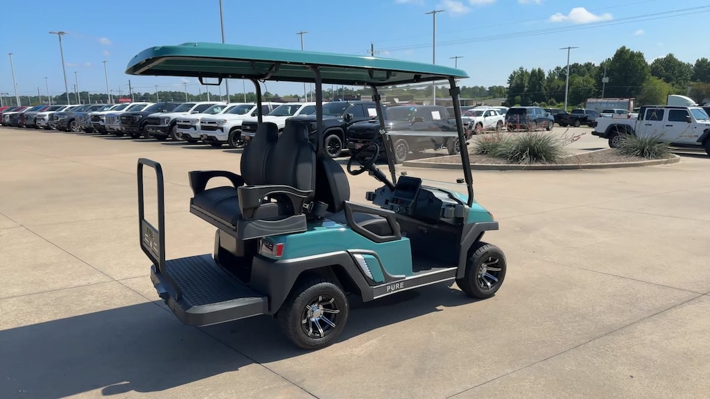 Used 2025 Icon E40