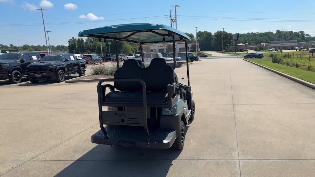 Used 2025 Icon E40