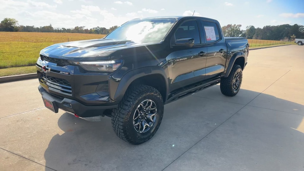 Used 2025 Chevrolet Colorado 4WD ZR2 4WD Crew Cab ZR2