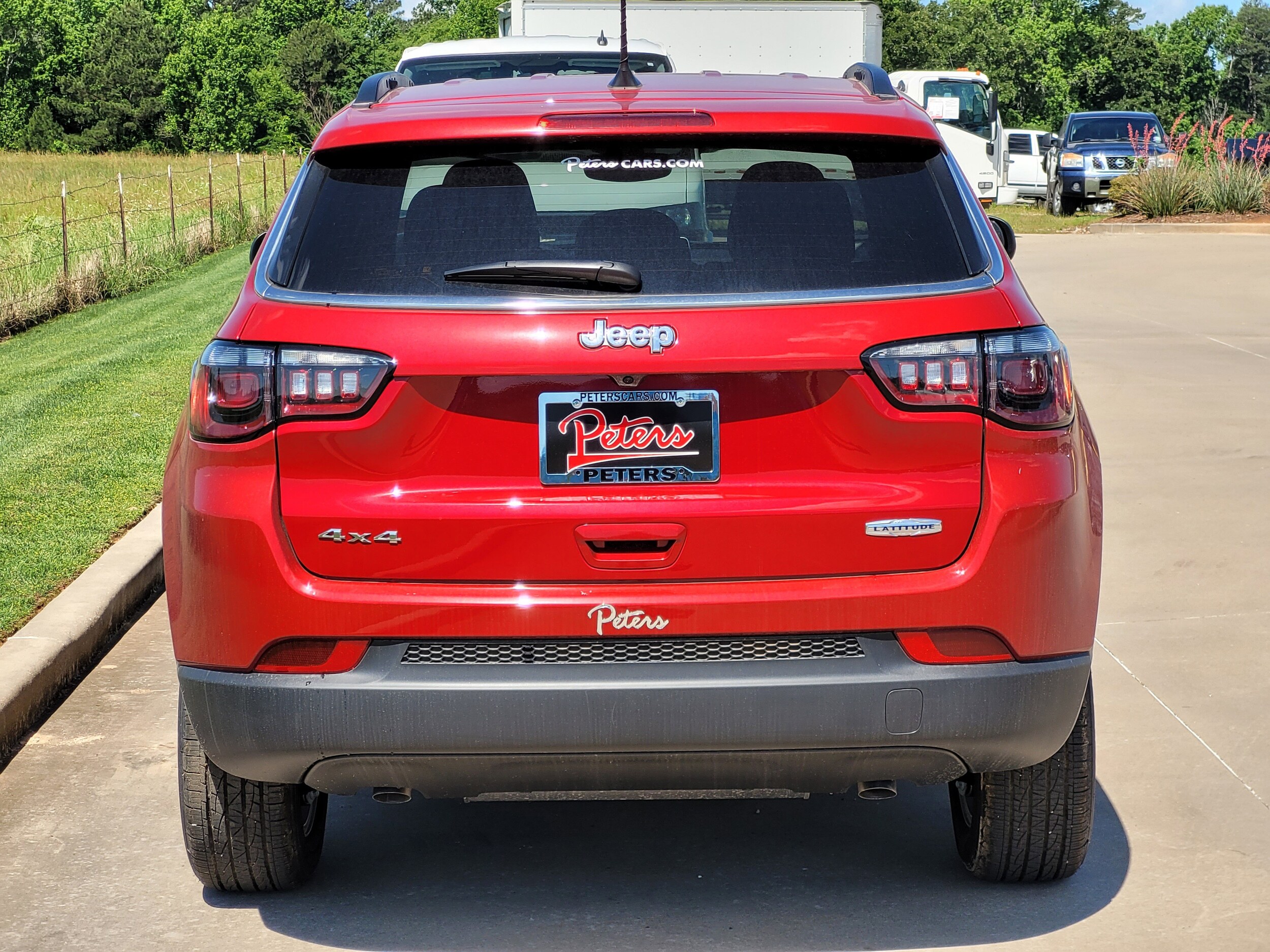 2025 Jeep Compass Latitude photo 4