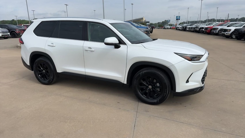 Used 2024 Toyota Grand Highlander XLE XLE AWD
