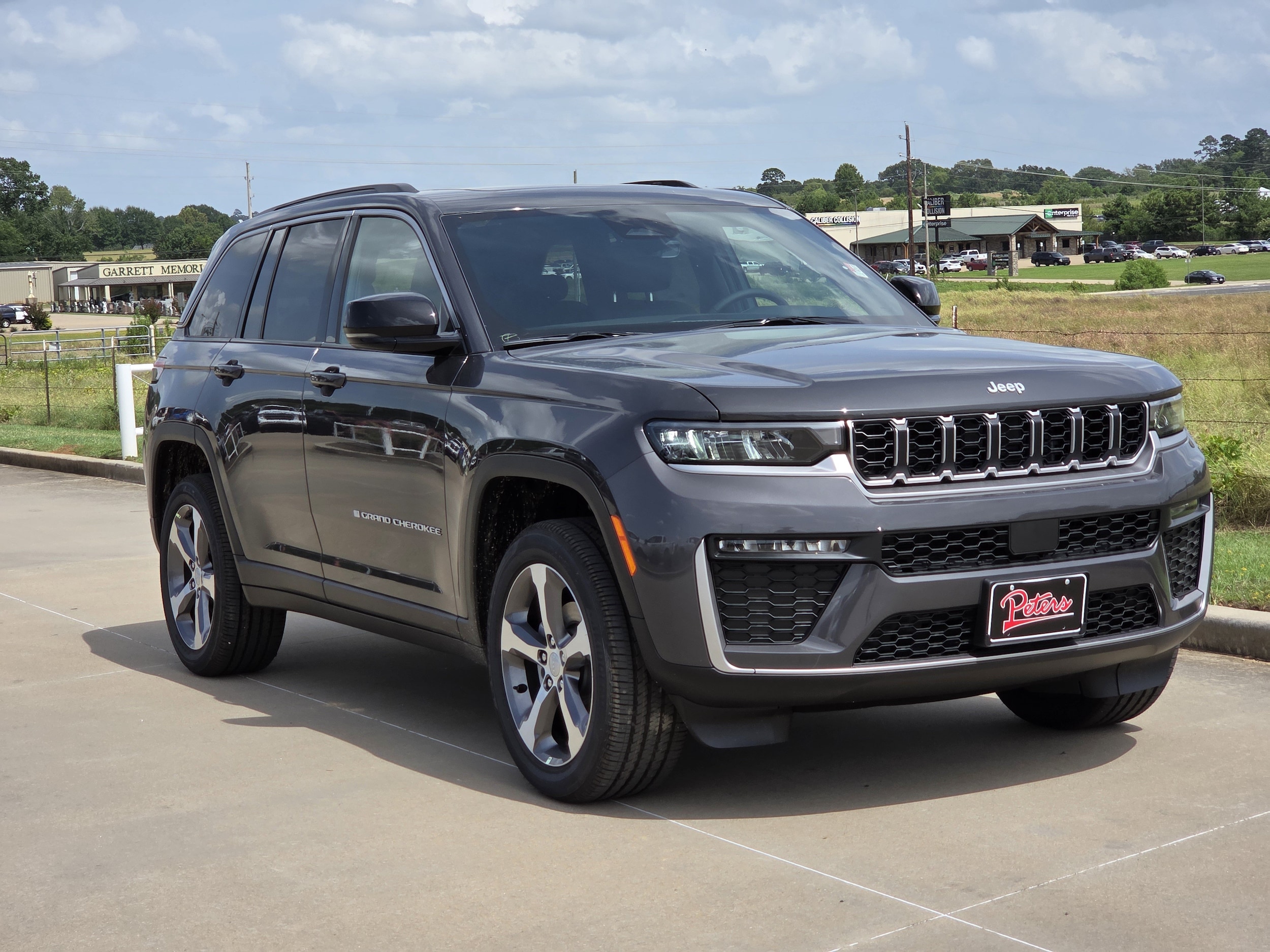 New 2026 Jeep Grand Cherokee Limited