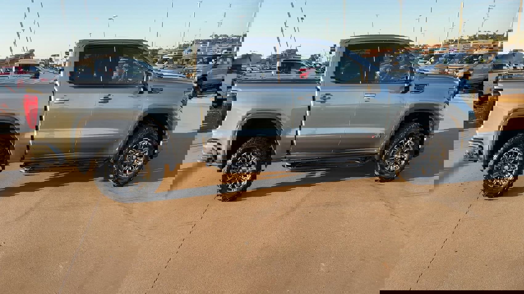 2024 Gmc Sierra 1500 AT4 photo 2