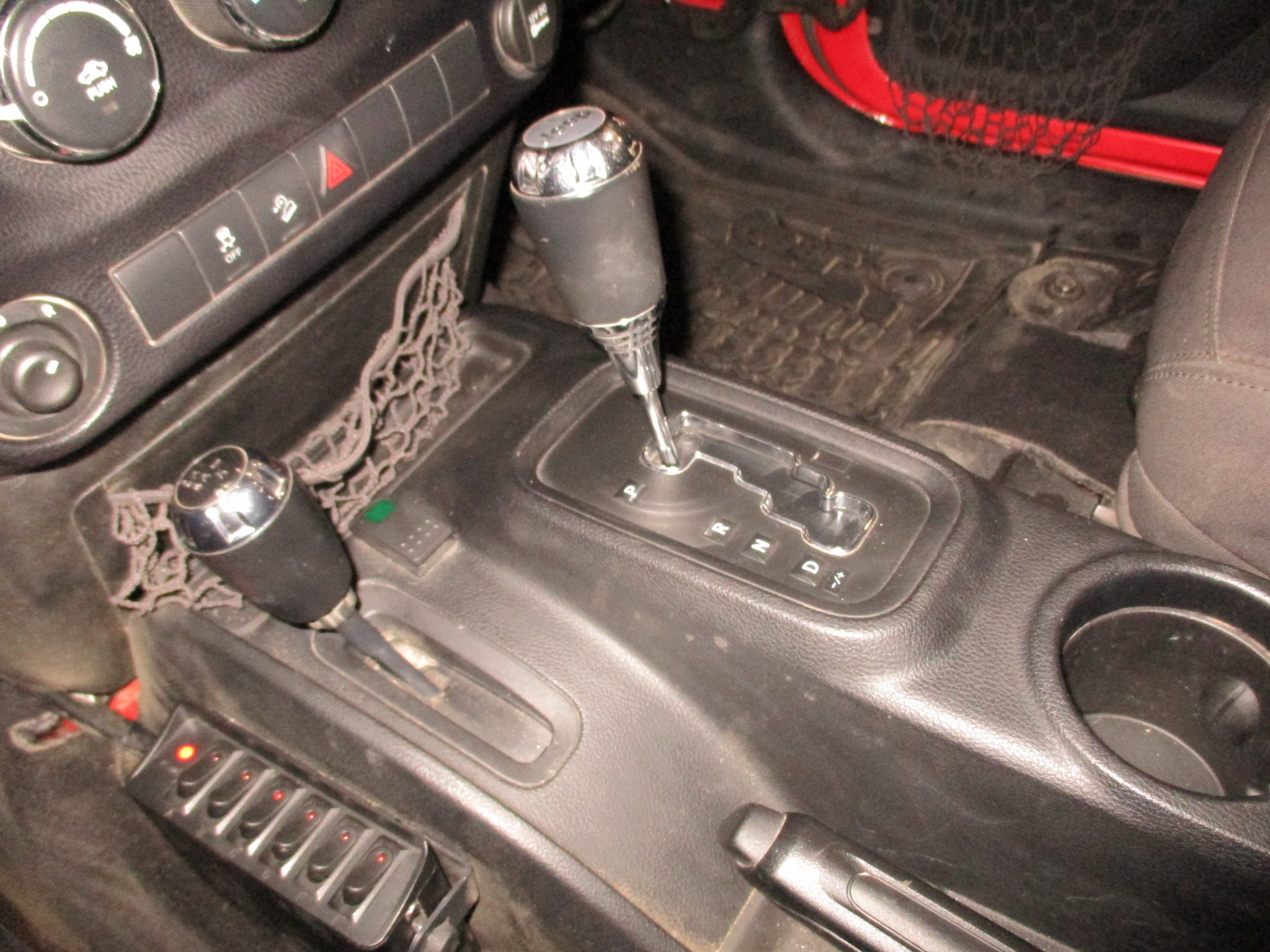 2015 Jeep Wrangler Unlimited Sport - Photo 13