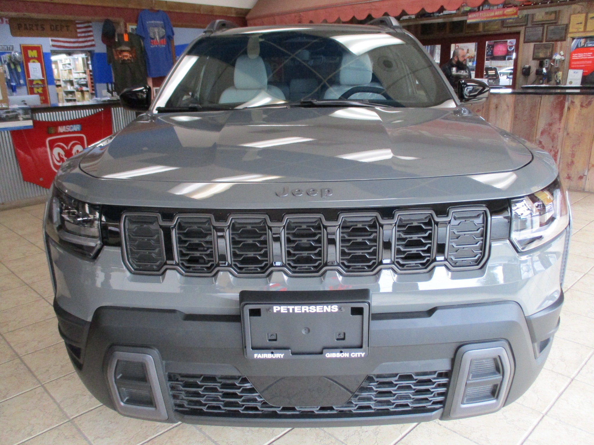 View vehicle photo 5