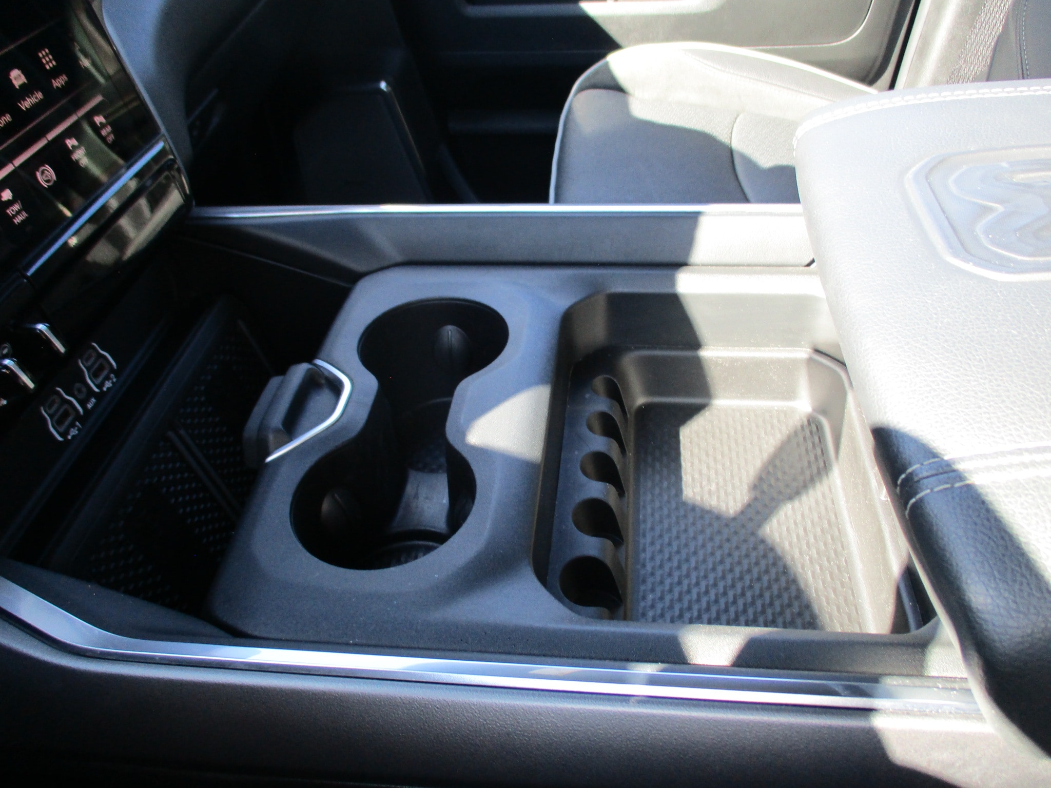 2025 RAM Ram 2500 Pickup Laramie - Photo 32