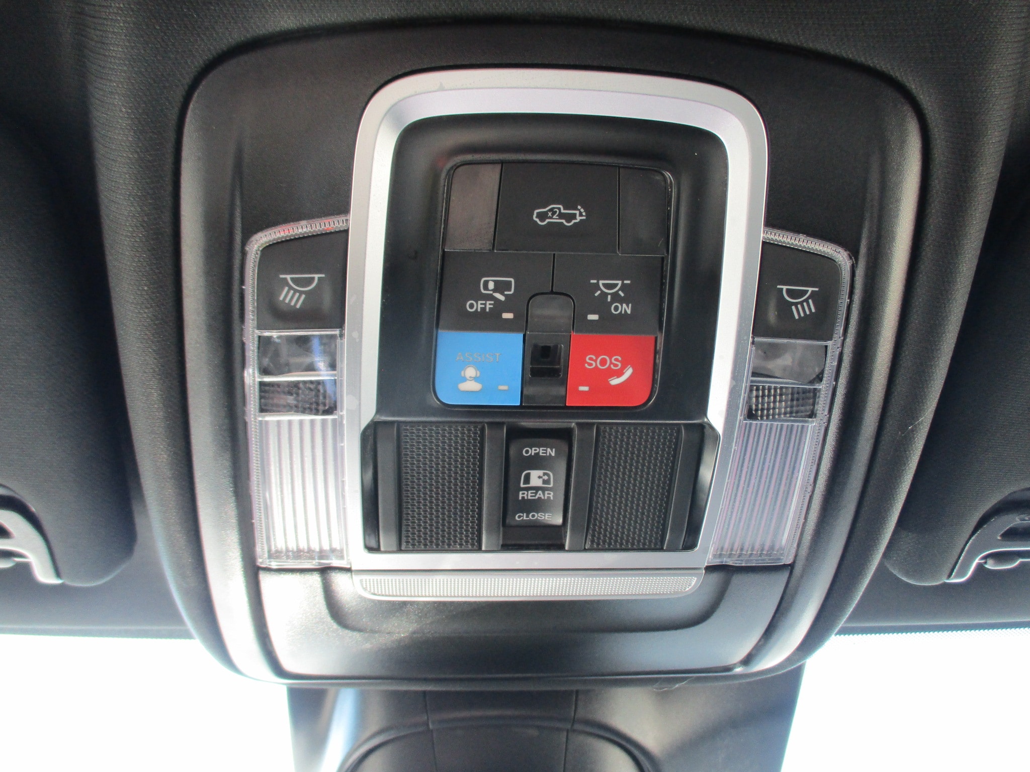 2025 RAM Ram 2500 Pickup Laramie - Photo 24