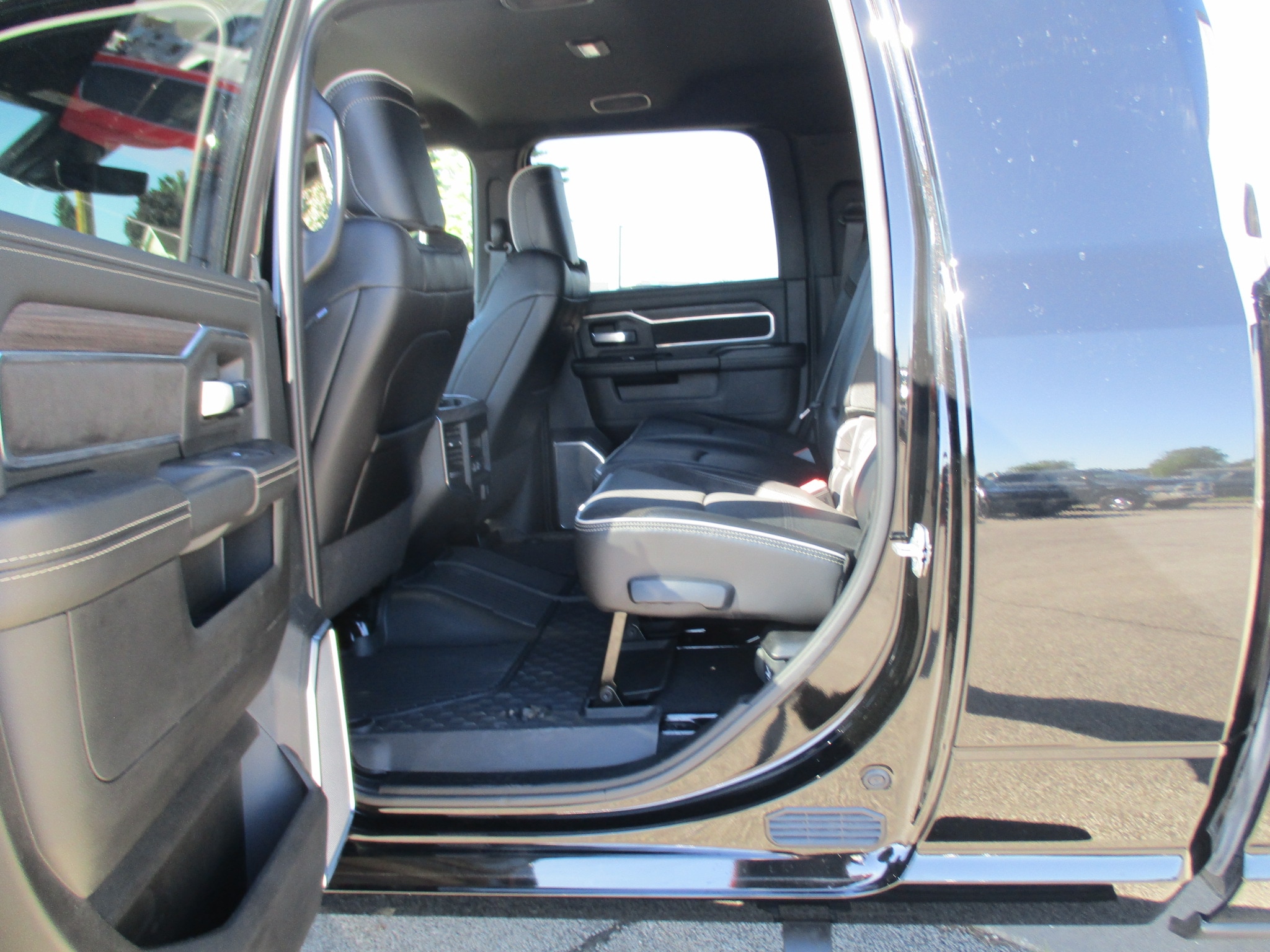 2025 RAM Ram 2500 Pickup Laramie - Photo 39