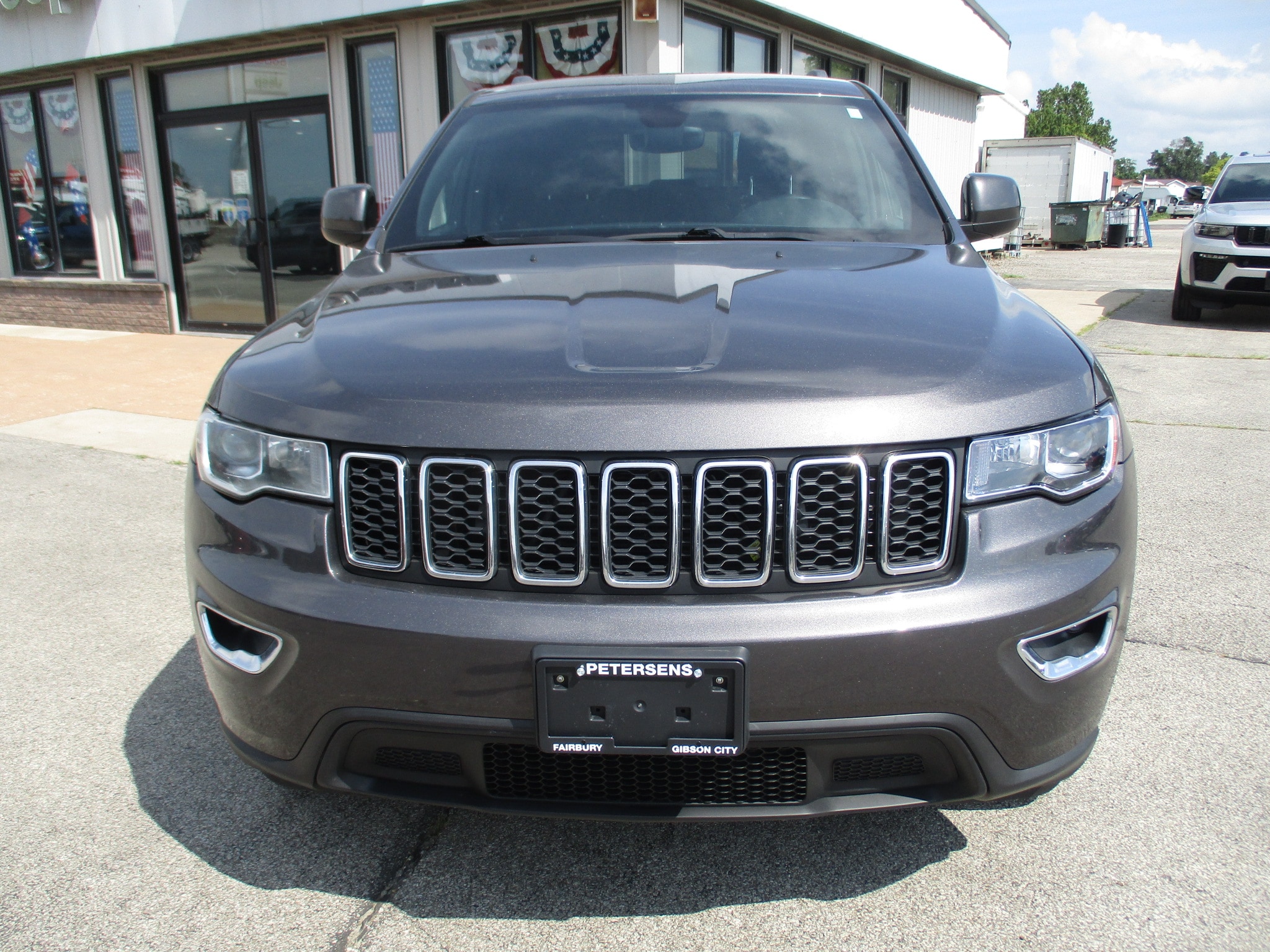 View vehicle photo 7