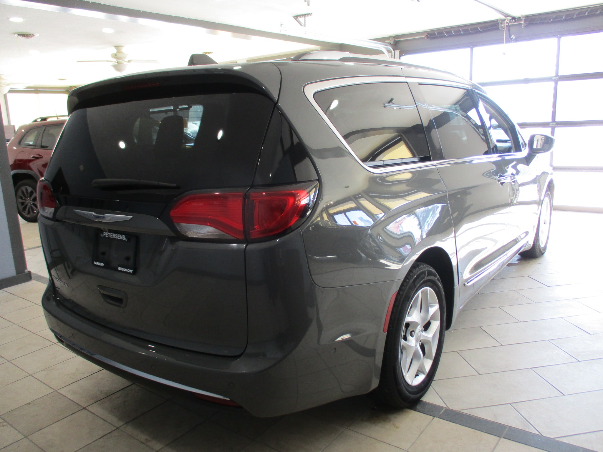 Used 2020 Chrysler Pacifica Touring L Plus with VIN 2C4RC1EG4LR250507 for sale in Gibson City, IL