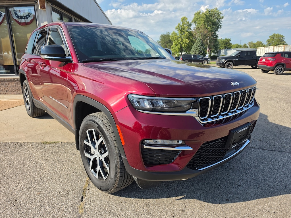 Used 2025 Jeep Grand Cherokee Limited 4x4