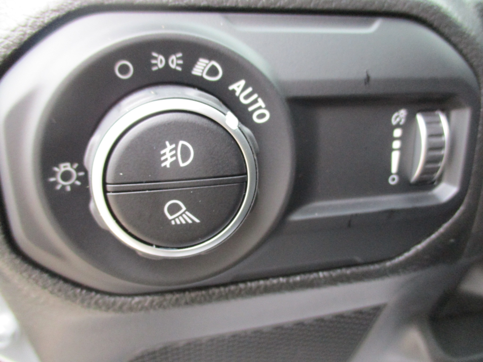 2023 Jeep Gladiator Sport S - Photo 14