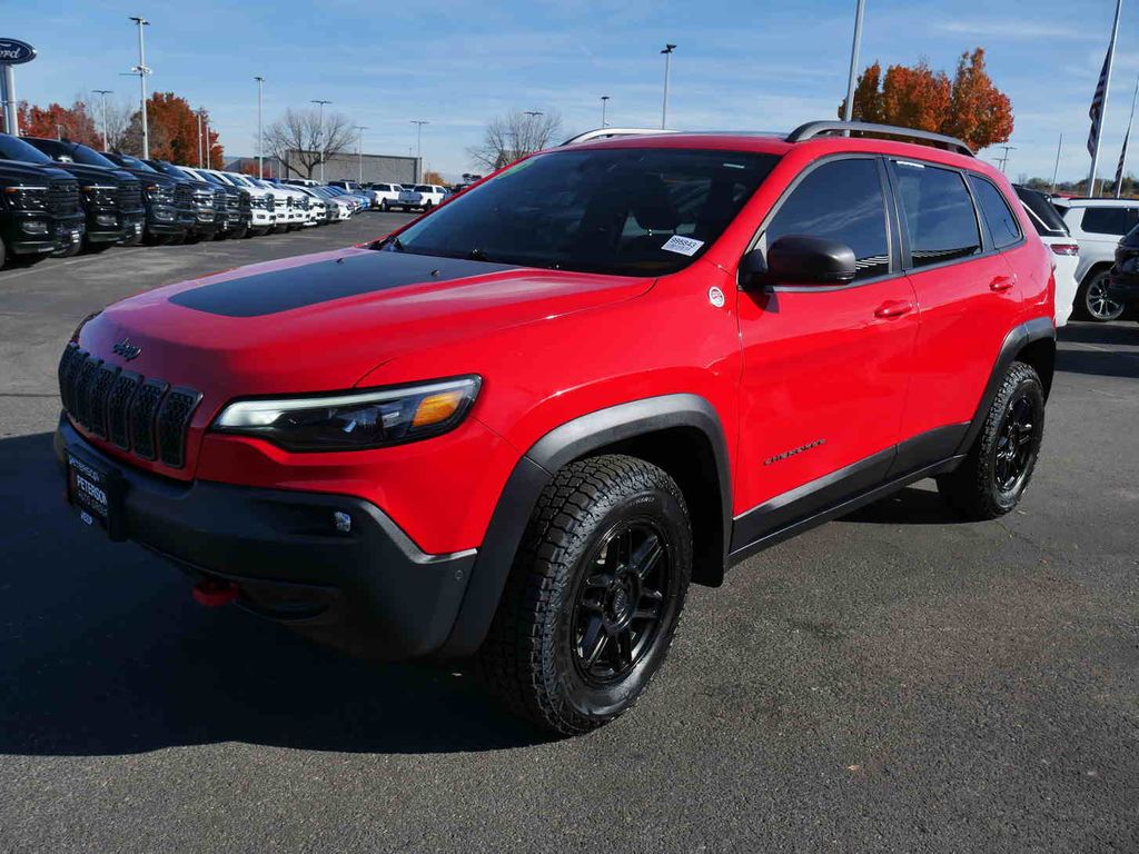 2019 Jeep Cherokee Trailhawk photo 3