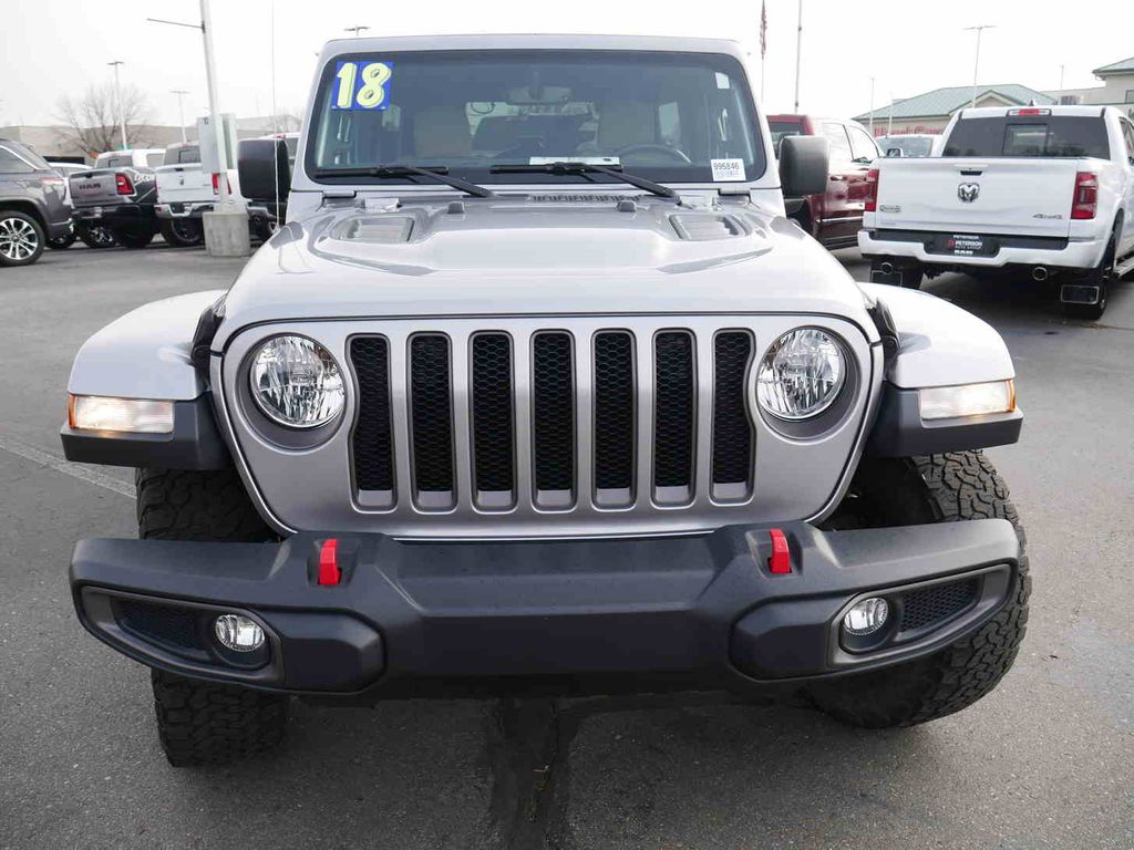 2018 Jeep Wrangler Unlimited Rubicon photo 2