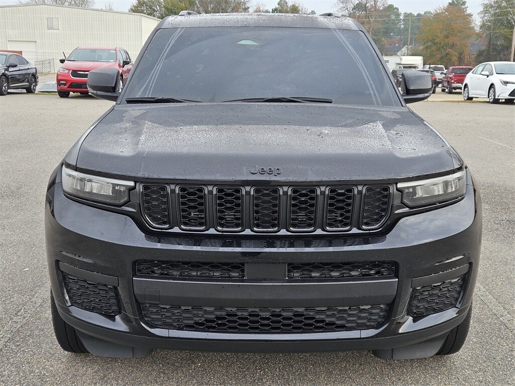 Used 2023 Jeep Grand Cherokee L Altitude SUV