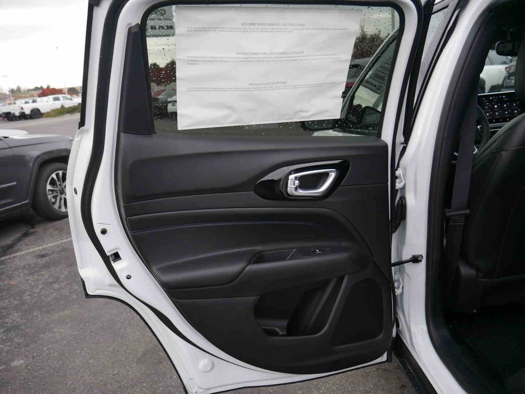 2026 Jeep Compass Altitude - Photo 12