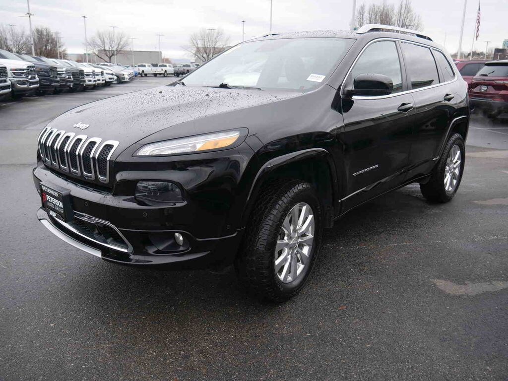 Used 2018 Jeep Cherokee Overland SUV
