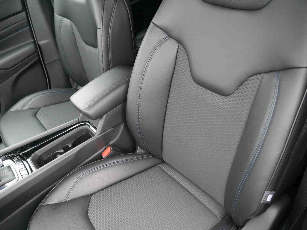 2026 Jeep Compass Altitude - Photo 29