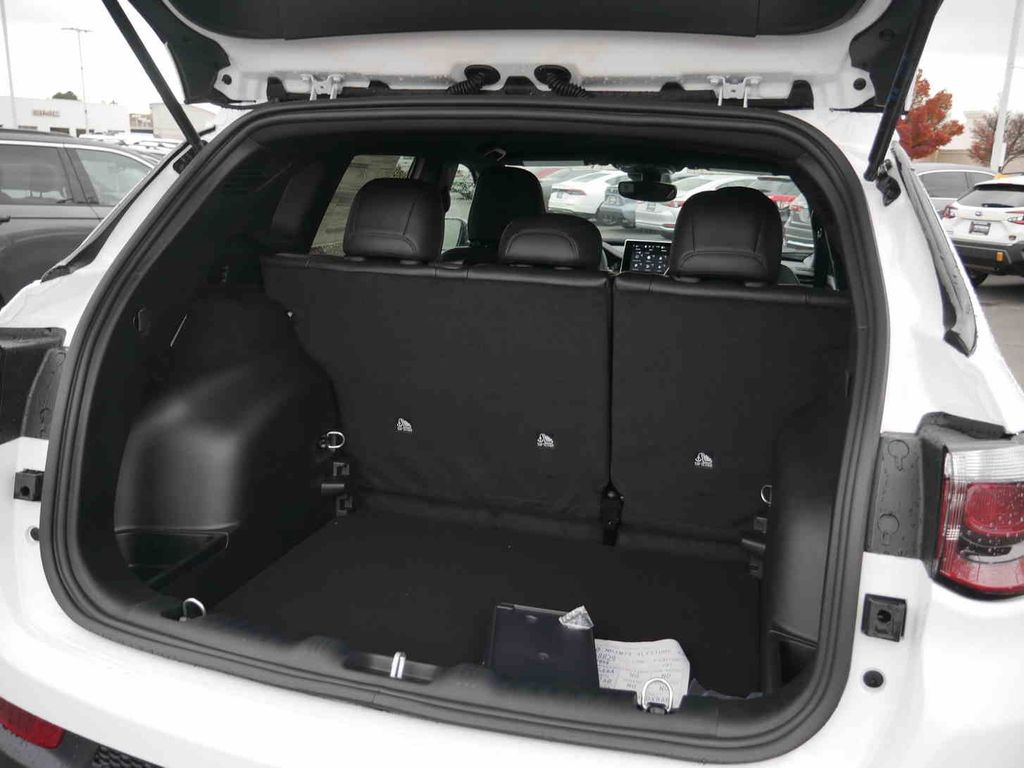 2026 Jeep Compass Altitude - Photo 8