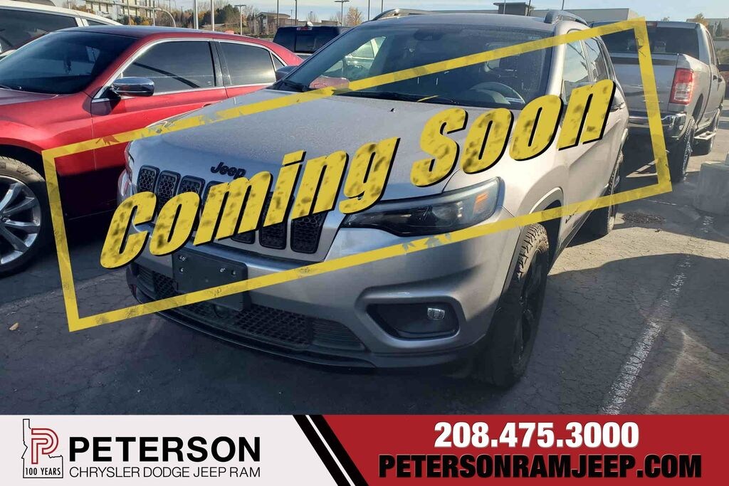 Used 2021 Jeep Cherokee Altitude SUV