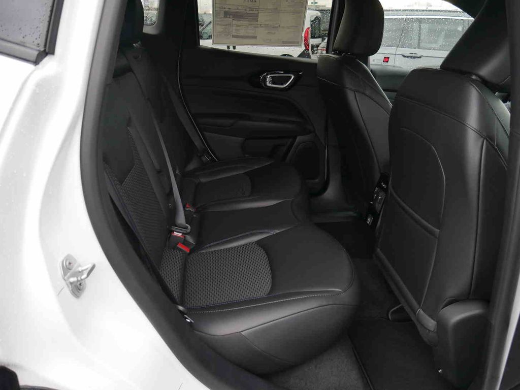 2026 Jeep Compass Altitude - Photo 22