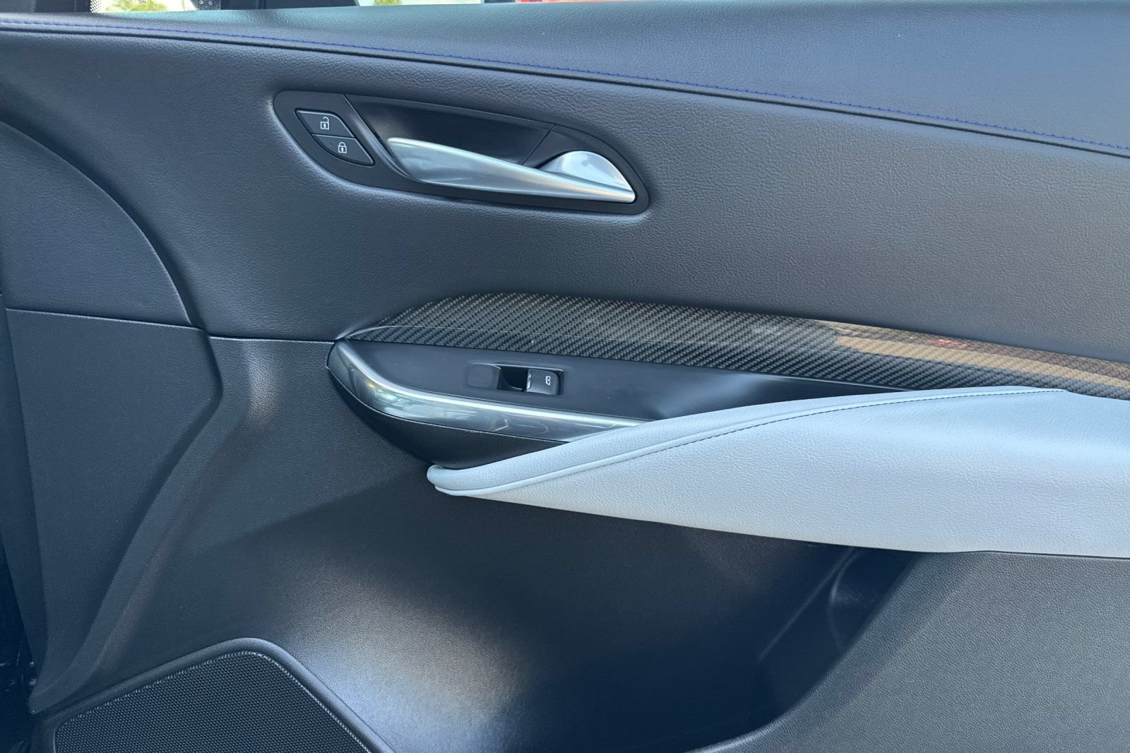 2024 Cadillac XT4 Sport - Photo 20
